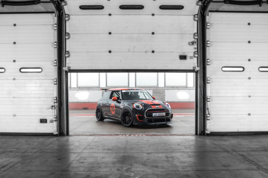  Mini Cooper S JCW Challenge 2016 года  (фото 33 из 60)